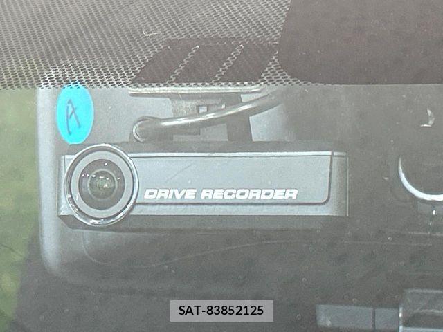 Nissan NOTE 2018-03 6996566-4
