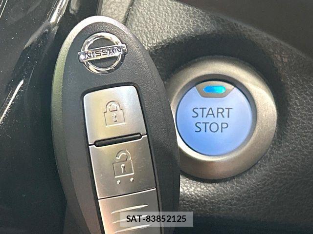 Nissan NOTE 2018-03 6996566-6