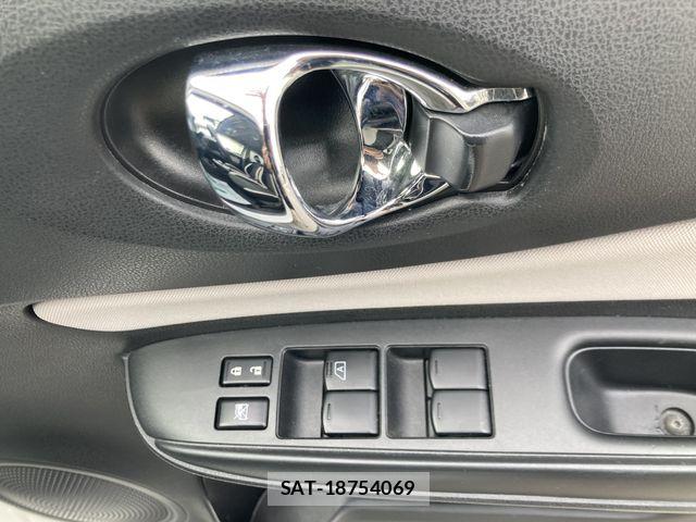 Nissan NOTE 2017-04 6996500-13