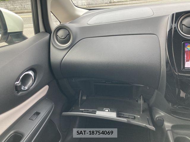 Nissan NOTE 2017-04 6996500-21