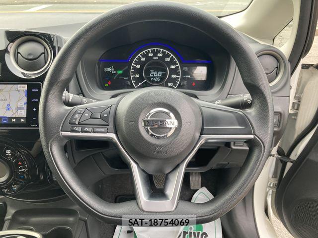 Nissan NOTE 2017-04 6996500-23