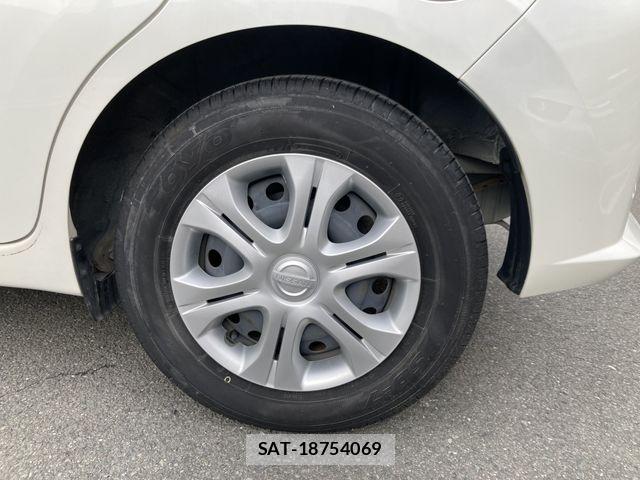 Nissan NOTE 2017-04 6996500-8