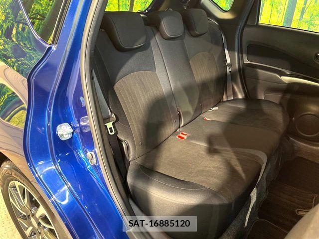 Nissan NOTE 2018-11 6996567-9