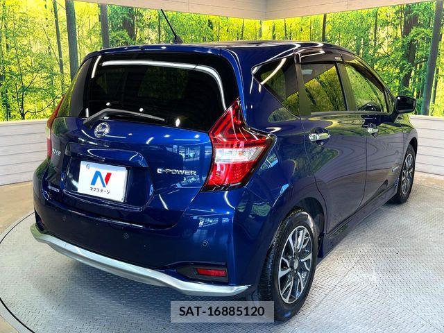 Nissan NOTE 2018-11 6996567-16