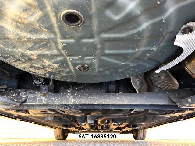 Nissan NOTE 2018-11 6996567-18