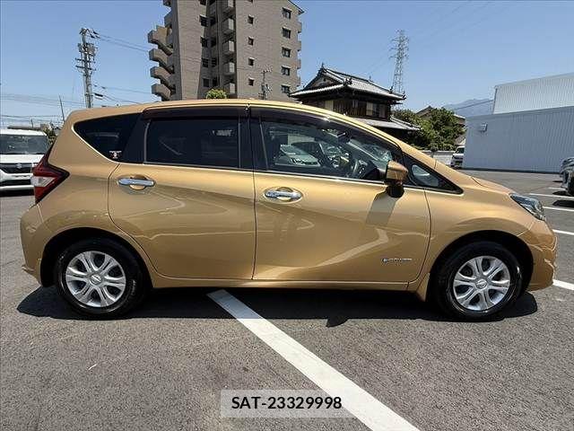 Nissan NOTE 2017-06 6996588-10