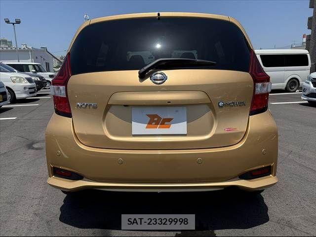 Nissan NOTE 2017-06 6996588-13