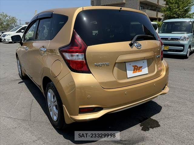 Nissan NOTE 2017-06 6996588-14