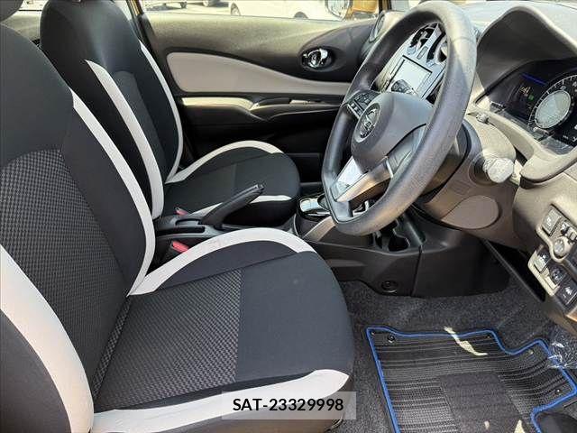 Nissan NOTE 2017-06 6996588-15