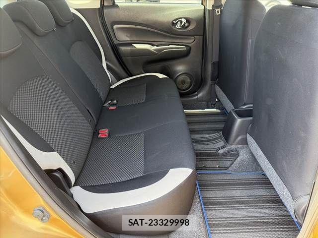Nissan NOTE 2017-06 6996588-17