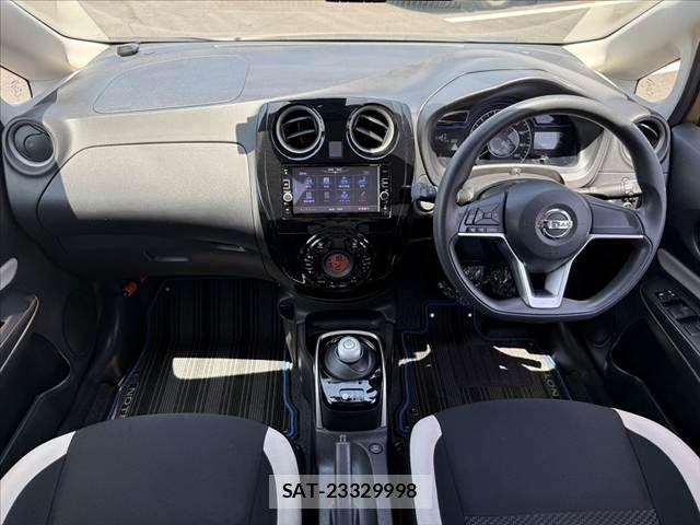 Nissan NOTE 2017-06 6996588-1