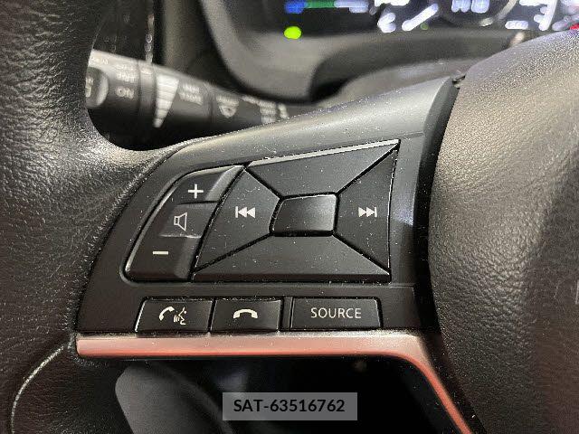 Nissan NOTE 2017-04 6996616-15