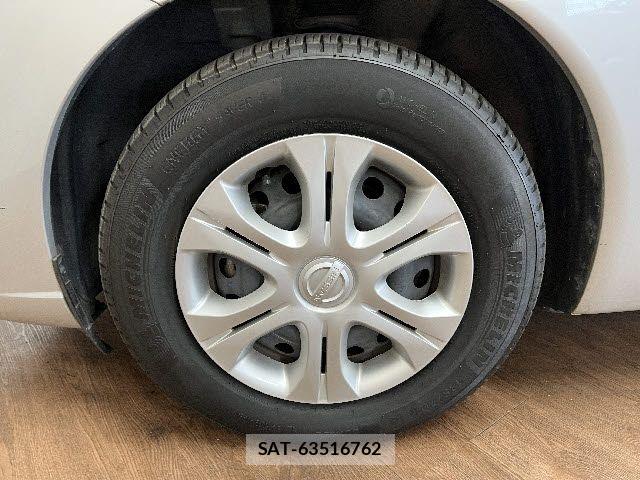 Nissan NOTE 2017-04 6996616-26