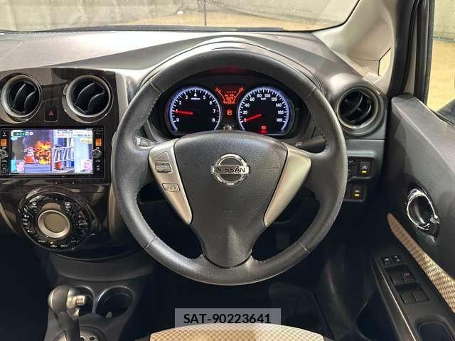 Nissan NOTE 2016-03 7021133-9