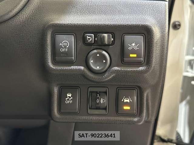 Nissan NOTE 2016-03 7021133-12