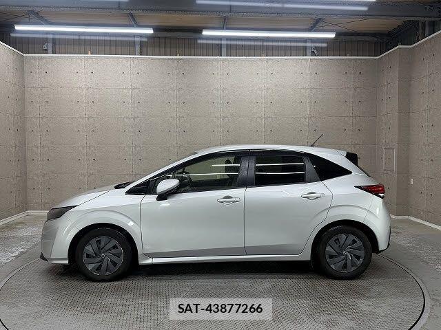 Nissan NOTE 2021-04 7021123-5