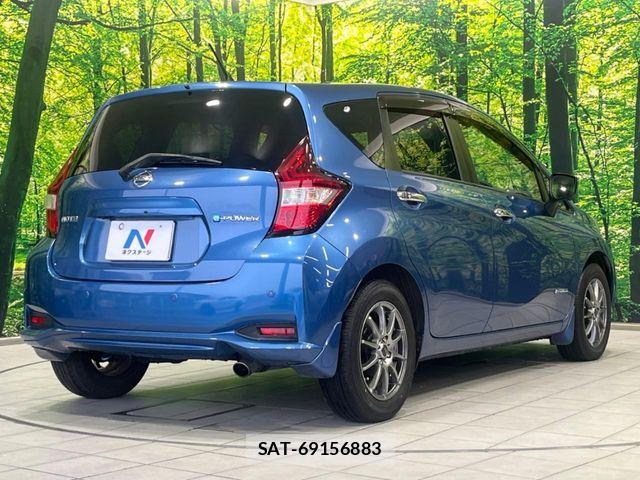Nissan NOTE 2016-12 7021125-16