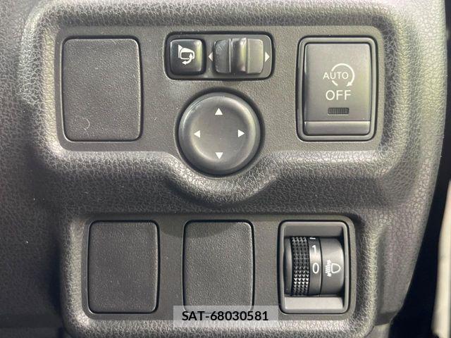 Nissan NOTE 2013-05 7021134-6