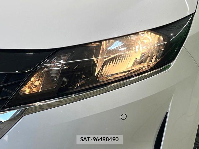 Nissan NOTE 2021-11 7021117-11