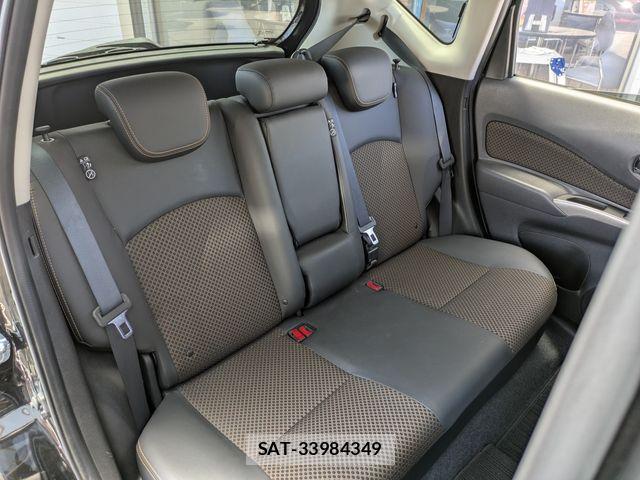Nissan NOTE 2015-07 7021137-26