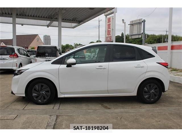 Nissan NOTE 2022-07 7021121-9