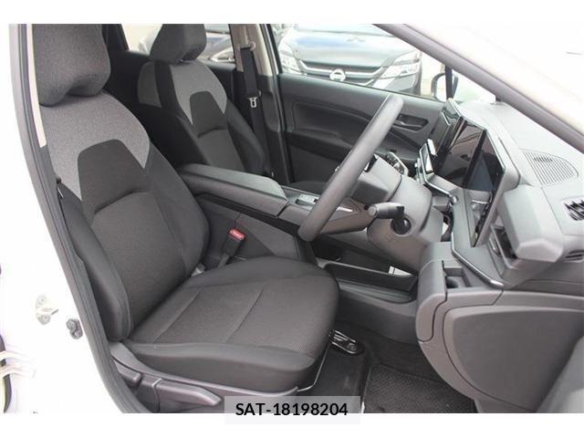Nissan NOTE 2022-07 7021121-23