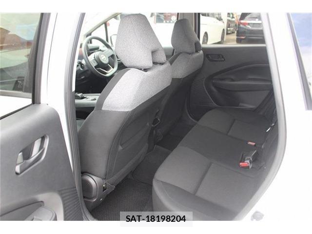 Nissan NOTE 2022-07 7021121-26