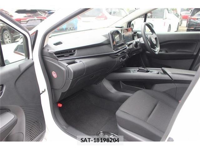 Nissan NOTE 2022-07 7021121-28