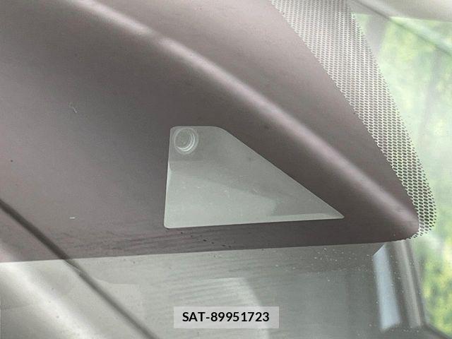 Nissan NOTE 2019-12 7021112-5