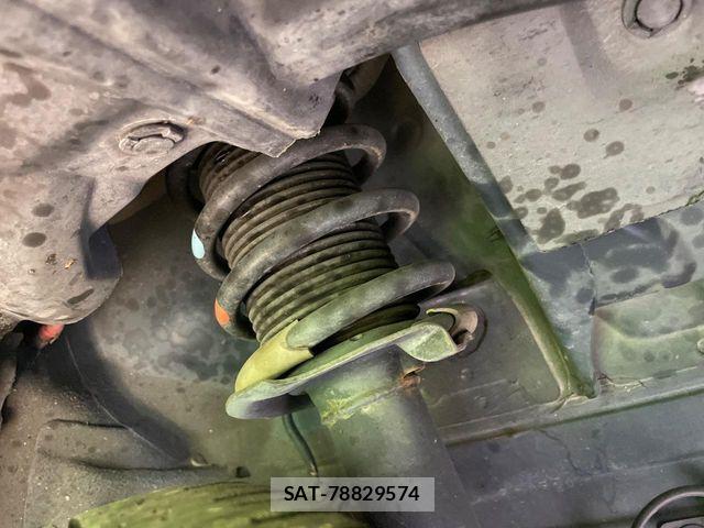 Nissan NOTE 2019-08 7021122-19
