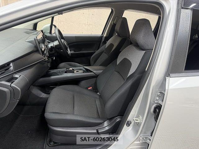 Nissan NOTE 2021-04 7021120-9