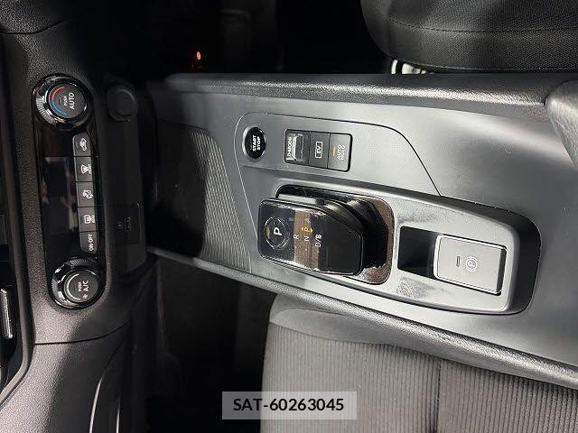 Nissan NOTE 2021-04 7021120-17