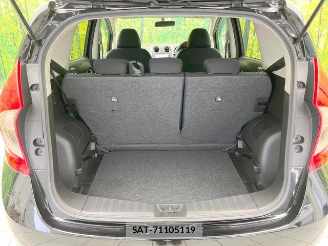Nissan NOTE 2014-05 7060042-9