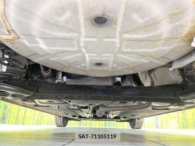 Nissan NOTE 2014-05 7060042-18