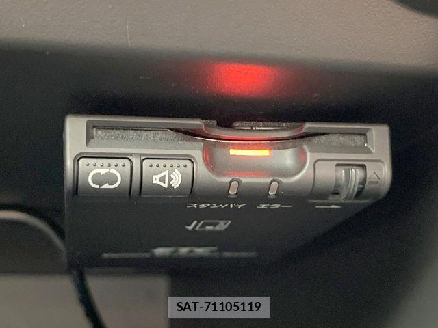 Nissan NOTE 2014-05 7060042-3