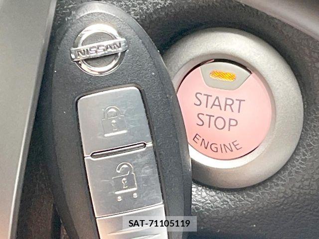Nissan NOTE 2014-05 7060042-5