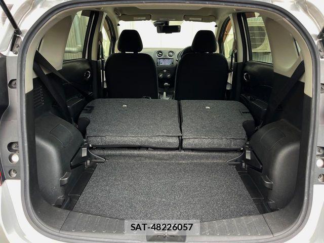 Nissan NOTE 2017-08 7060043-8