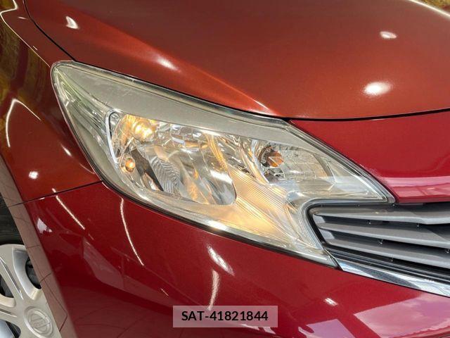 Nissan NOTE 2013-05 7060041-11