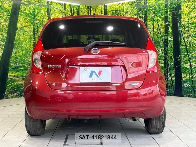 Nissan NOTE 2013-05 7060041-14