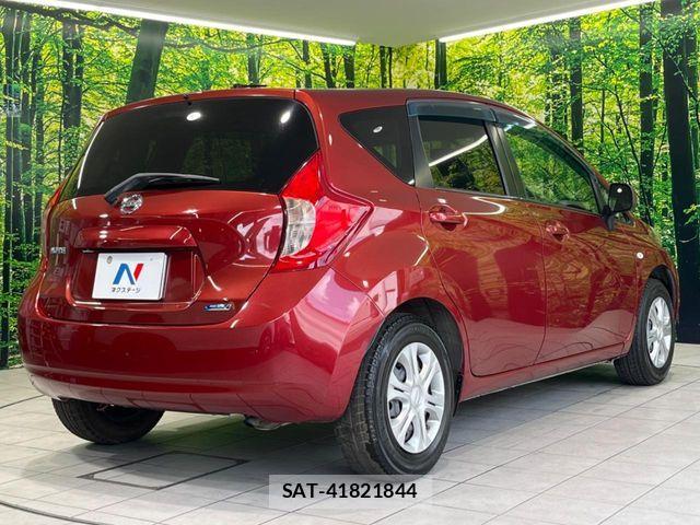 Nissan NOTE 2013-05 7060041-16