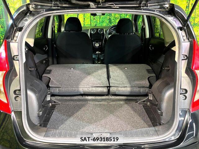 Nissan NOTE 2013-06 7060048-8