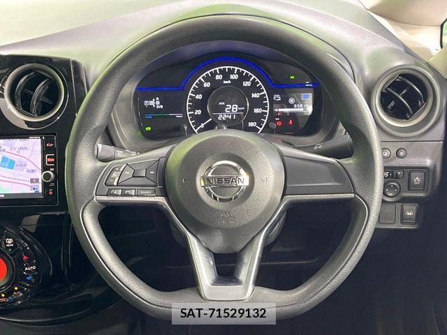 Nissan NOTE 2016-11 7060031-10