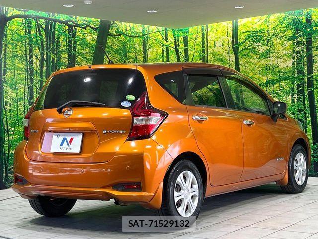 Nissan NOTE 2016-11 7060031-16