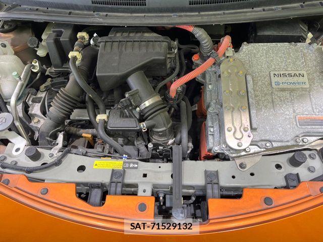 Nissan NOTE 2016-11 7060031-17