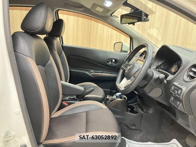 Nissan NOTE 2017-01 7060028-15