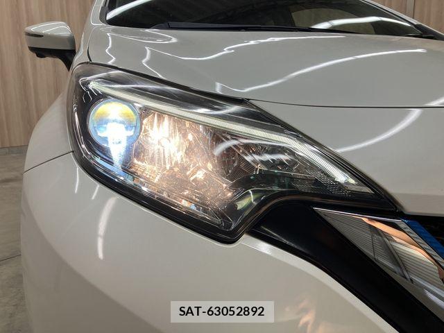 Nissan NOTE 2017-01 7060028-24