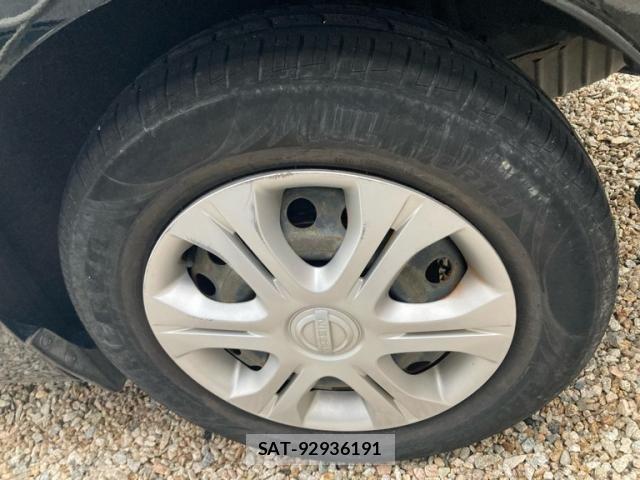 Nissan NOTE 2014-01 7060053-12