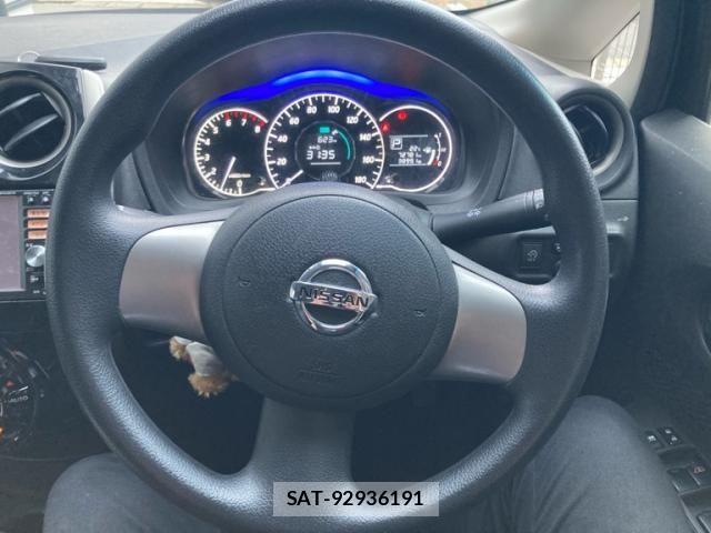 Nissan NOTE 2014-01 7060053-14