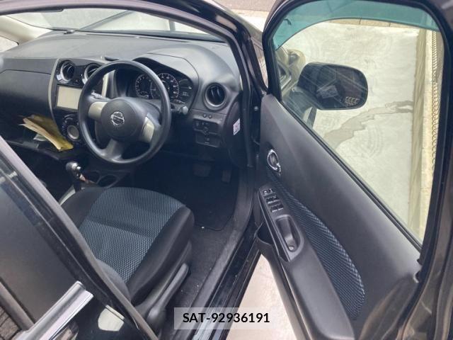 Nissan NOTE 2014-01 7060053-3