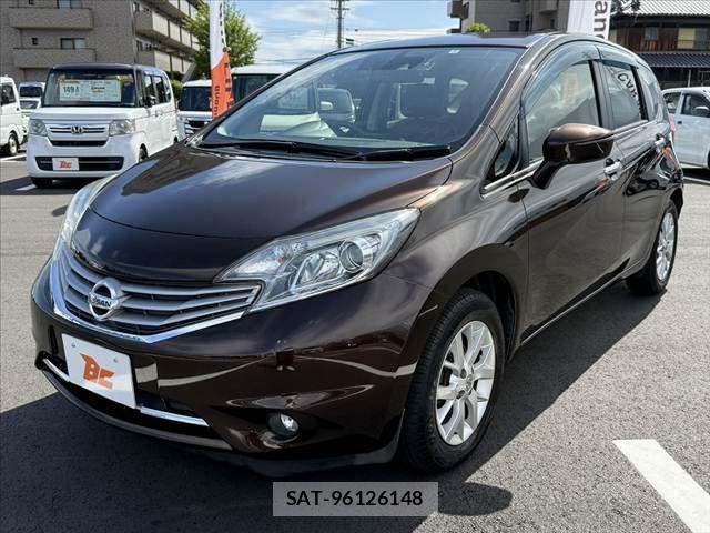 Nissan NOTE 2016-02 7060037-9